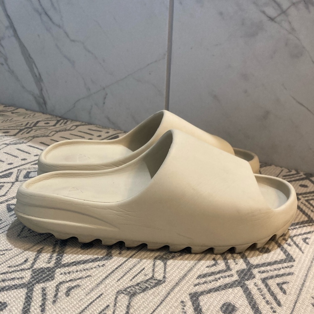 Yeezy Adidas Slides Color Pure Mens size 13